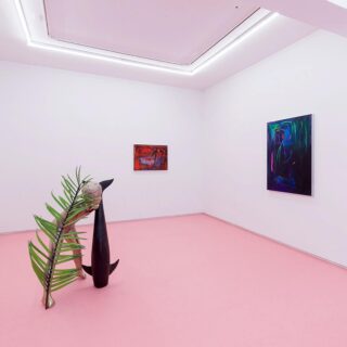 Dive into the vibrant world of contemporary art in Tokyo! Check out ArtsyTravels' guide to the best Japanese galleries in the city via the #linkinbio 
#ArtsyTravels #TokyoArt #contemporaryart 
.
Andro Wekua. Drift Angle, 2021
Installation view at Take Ninagawa @takeninagawa 
Photo courtesy of the gallery
.
#arttokyo #arttrip #gallerytour #artandtravel #gallerytouring #arttribe #arttour #arttraveller #arttravelling #arttraveladventures #contemporaryartdaily #contemporaryartcollection #artlover #theartlovers #artcontemporary #traveltheworld #artmuseums #artmatters #contemporaryartgallery #travelgrammer #contemporaryartwork #travelingstylist
#tokyoartcity #tokyoartgallery #contemporarytokyo #tokyotrip